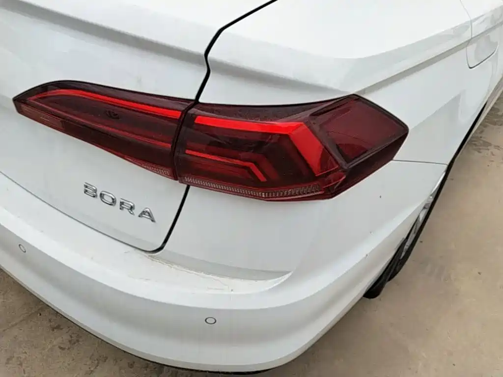 Volkswagen Bora — миниатюра 8
