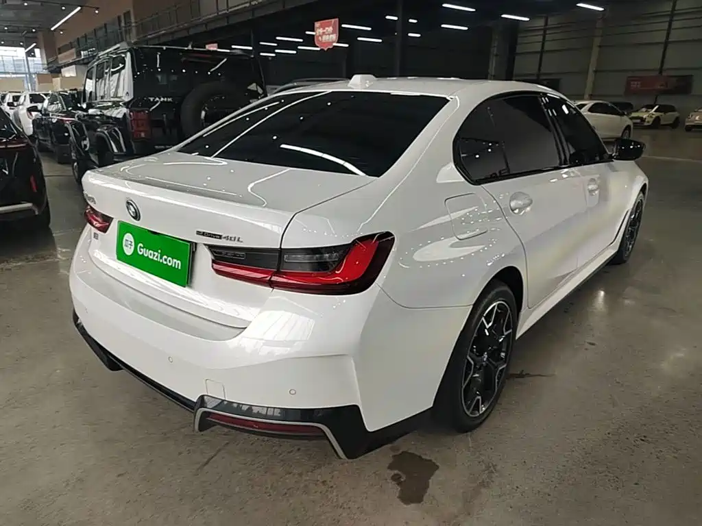 BMW i3 — миниатюра 7
