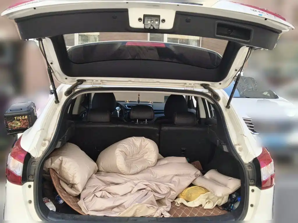 Nissan Qashqai — миниатюра 15