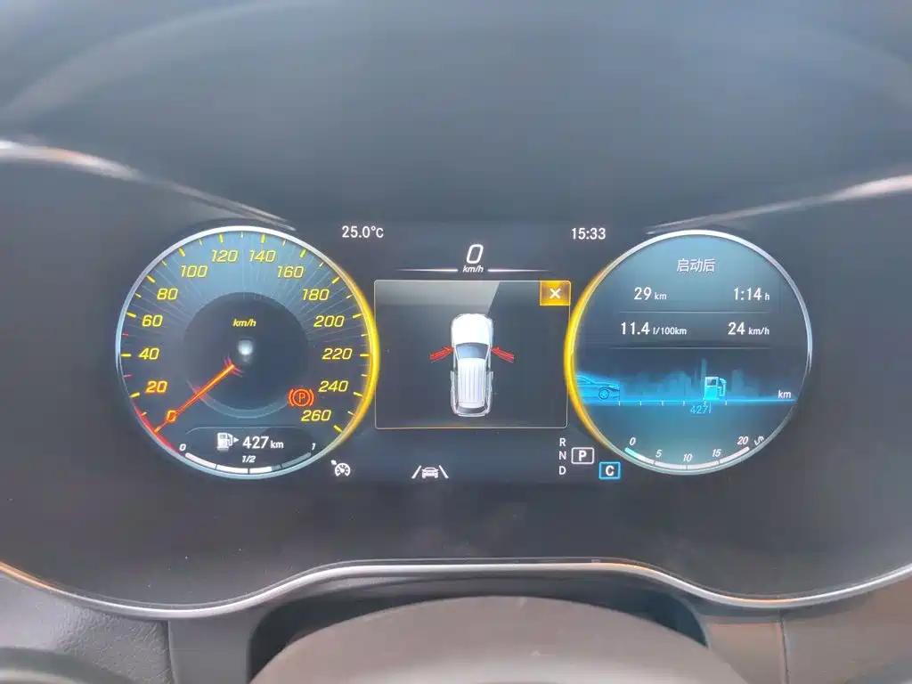 Mercedes-Benz GLC — миниатюра 12