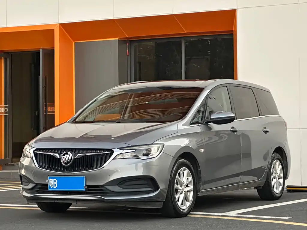 Buick GL6