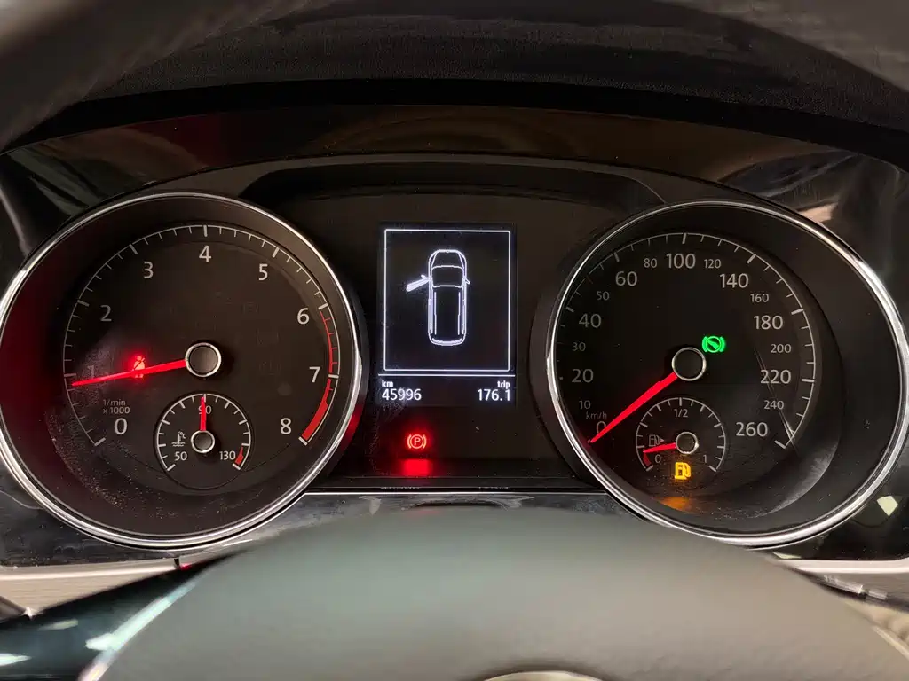 Volkswagen Touran — миниатюра 14