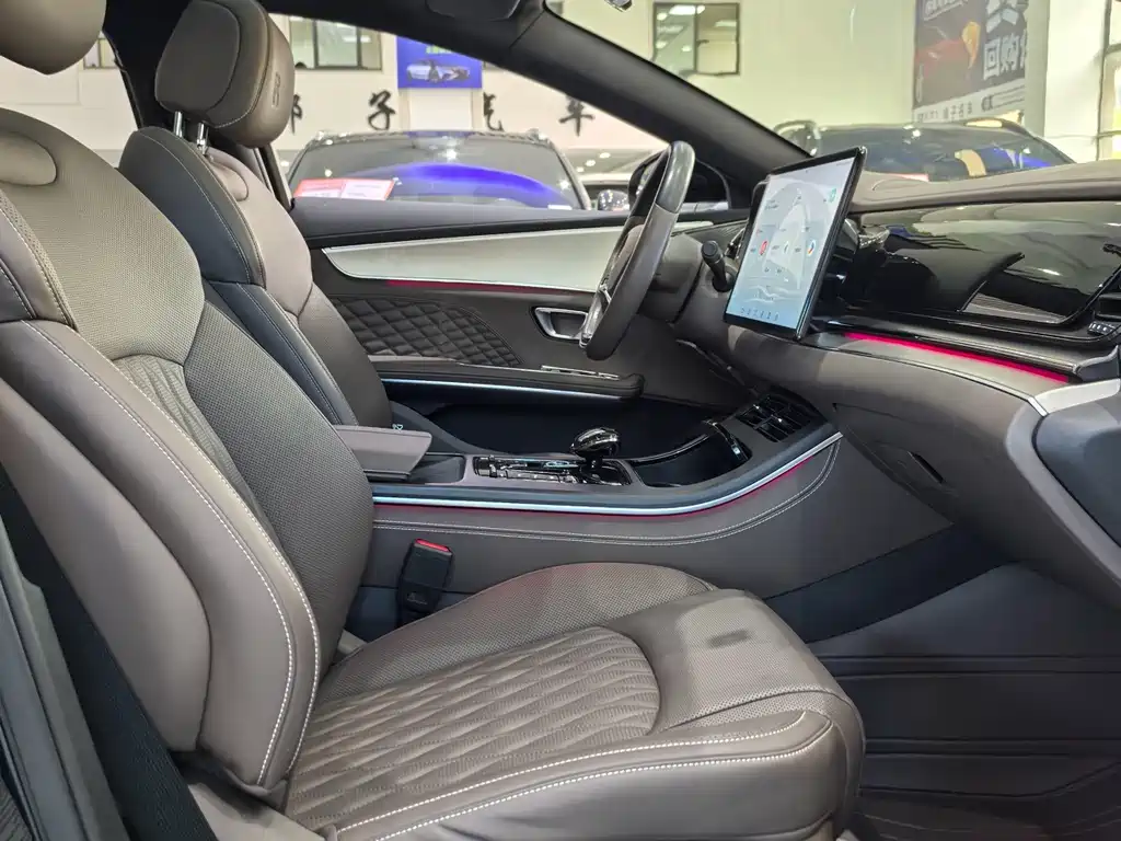 BYD Han — миниатюра 11