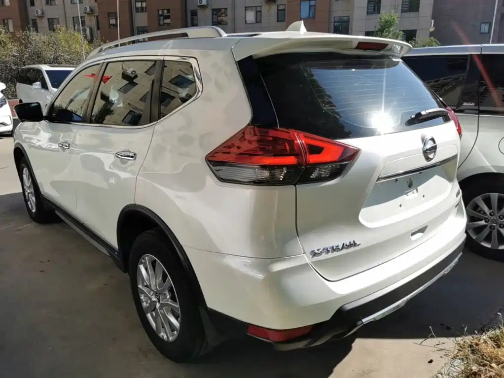 Nissan X-Trail — миниатюра 5