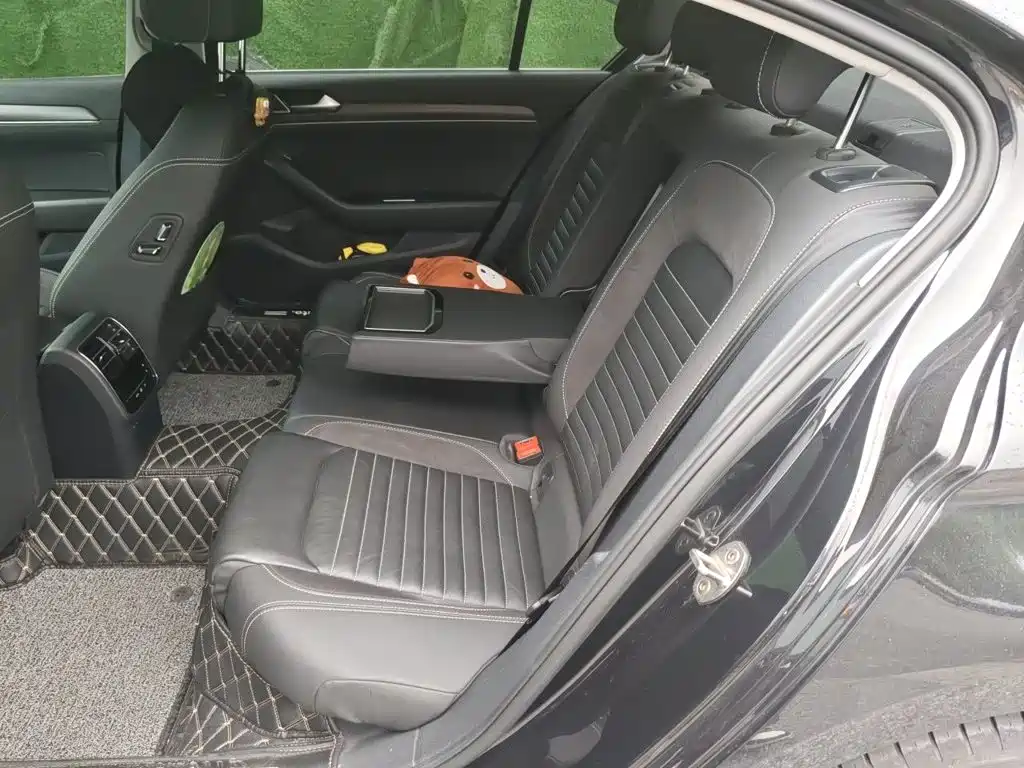 Volkswagen Magotan — миниатюра 18