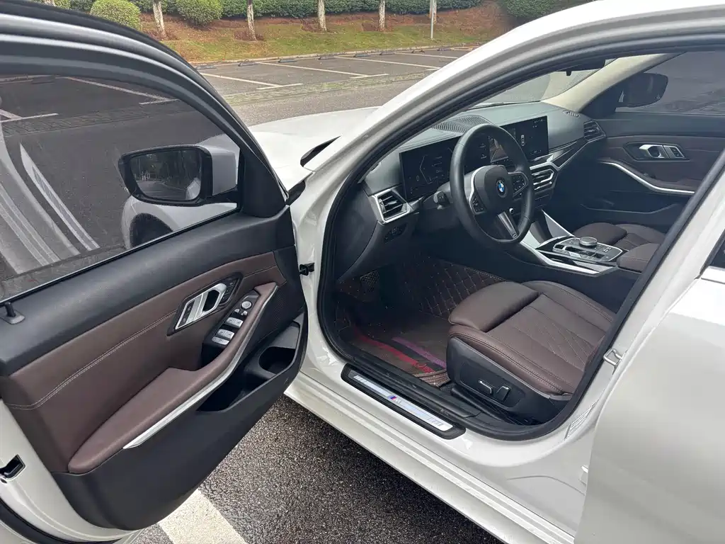 BMW 3 Series — миниатюра 5