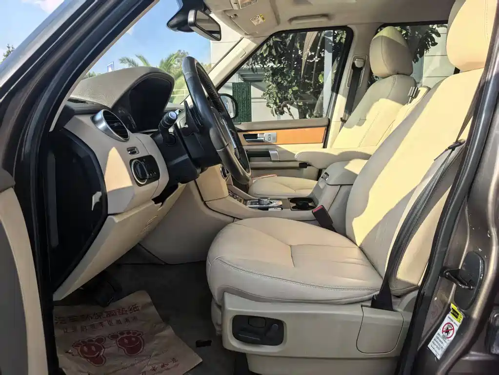 Land Rover Discovery 2016 3.0 SC HSE