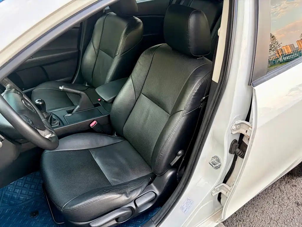 Mazda 3 Xingcheng — миниатюра 27