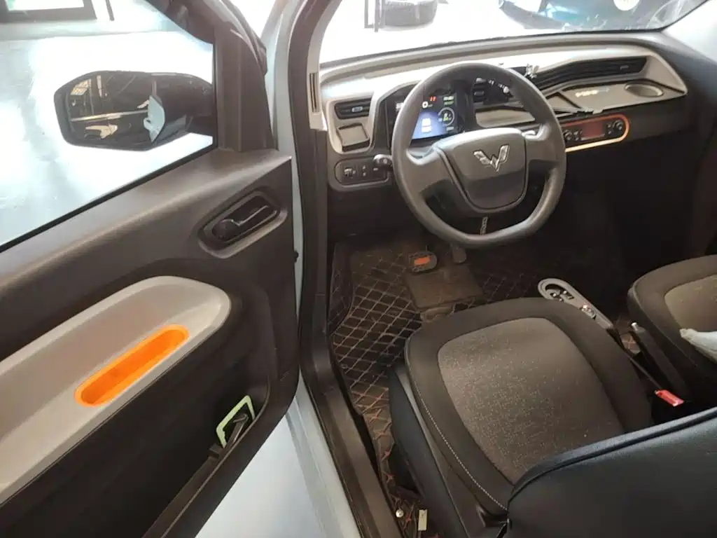 Wuling MINIEV — миниатюра 16