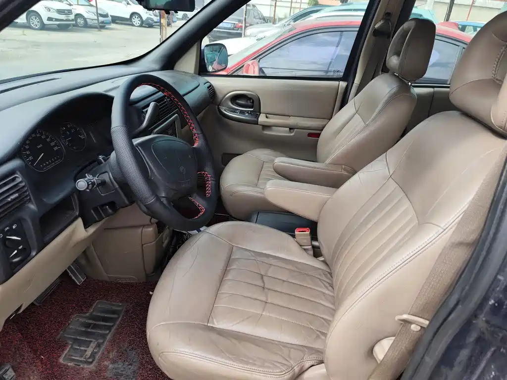 Buick GL8 — миниатюра 4
