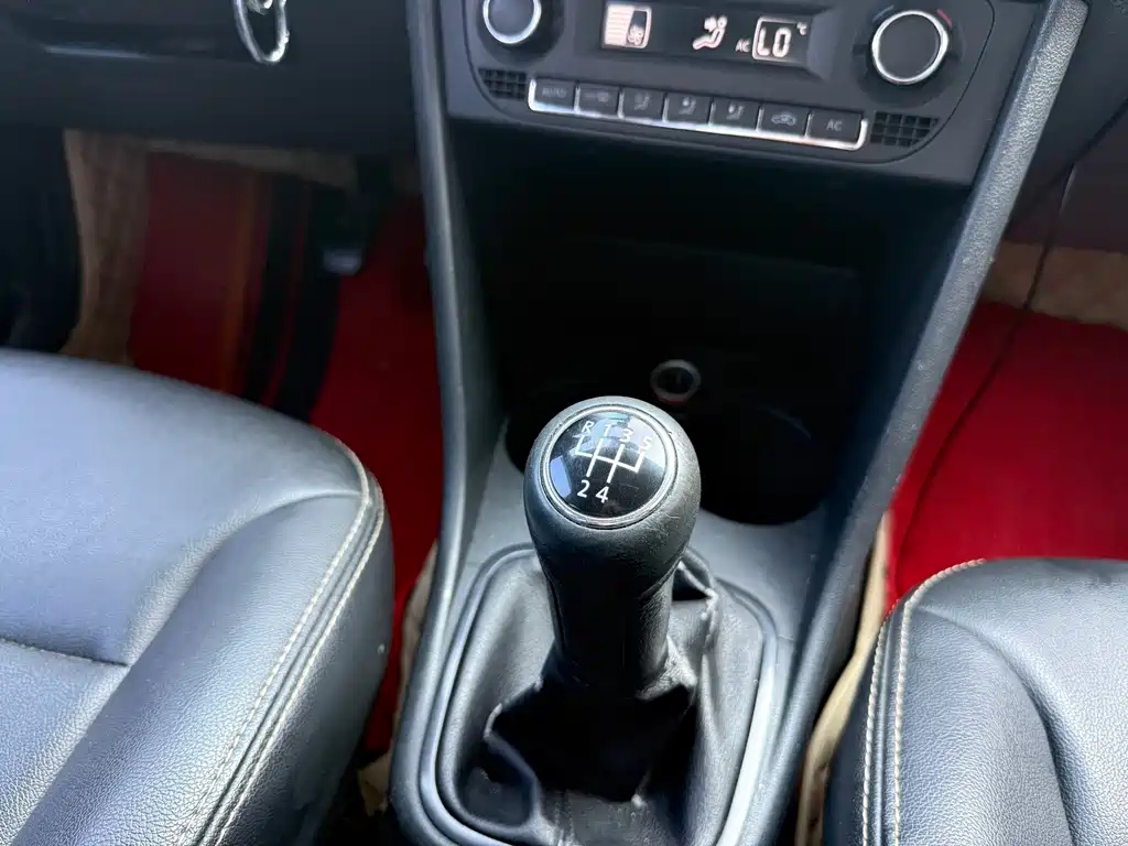 Volkswagen Polo — миниатюра 10