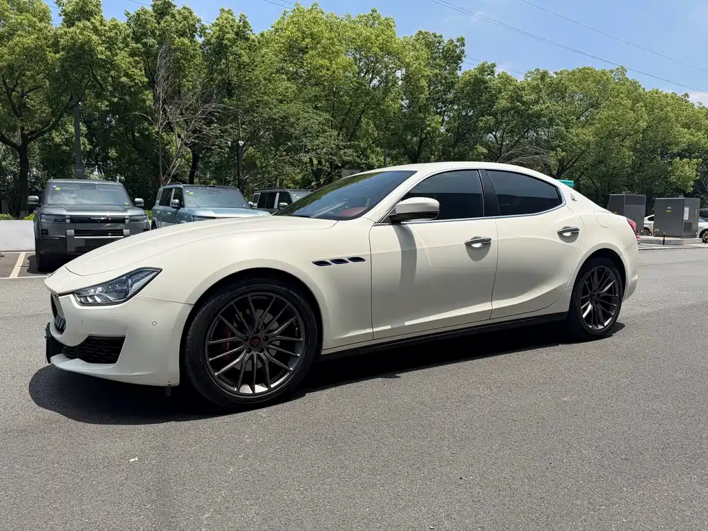 Maserati Ghibli 2021 2.0T