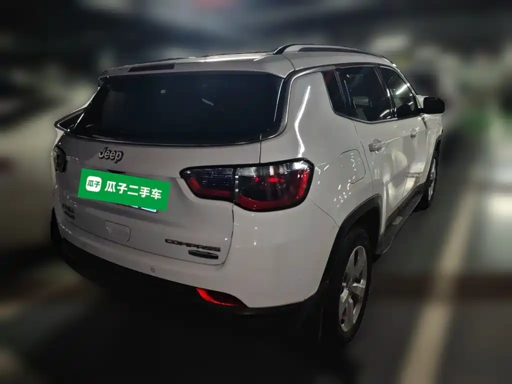Jeep Compass — миниатюра 4
