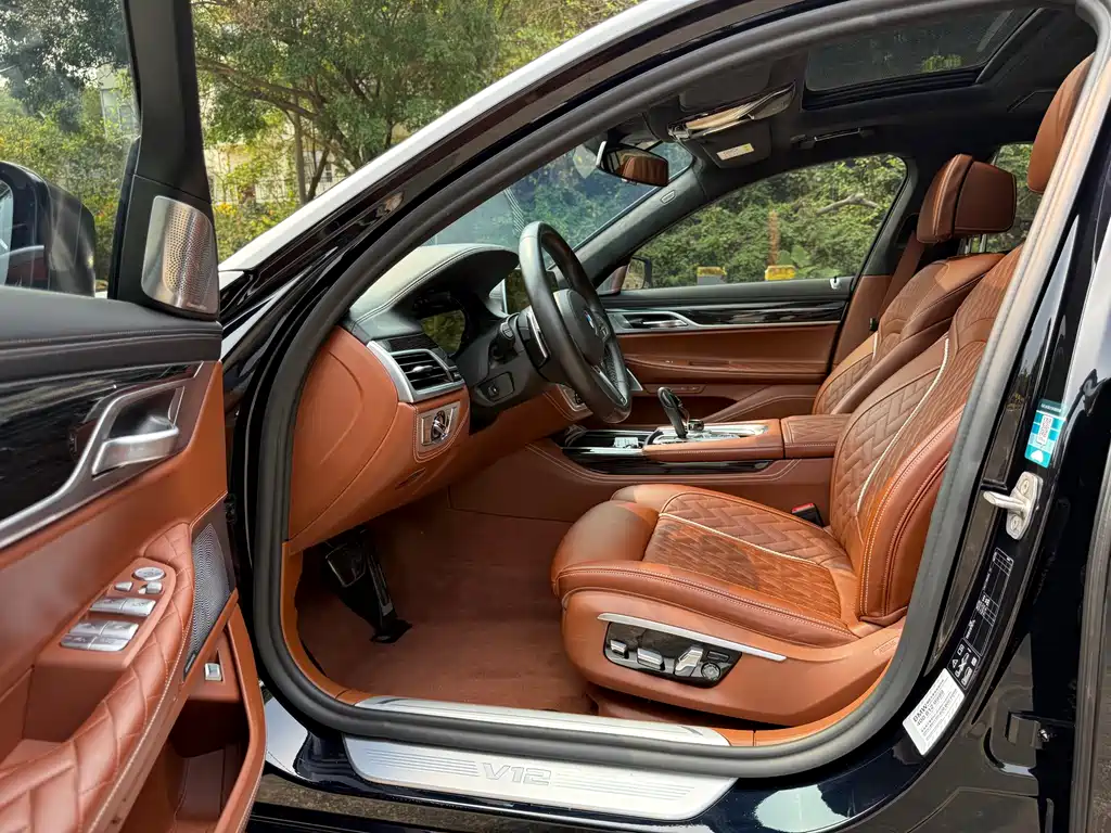 BMW 7 Series 7 2019 M760Li xDrive V12 Sport