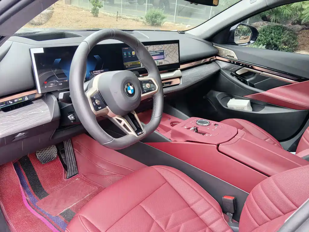 BMW 5 Series — миниатюра 5