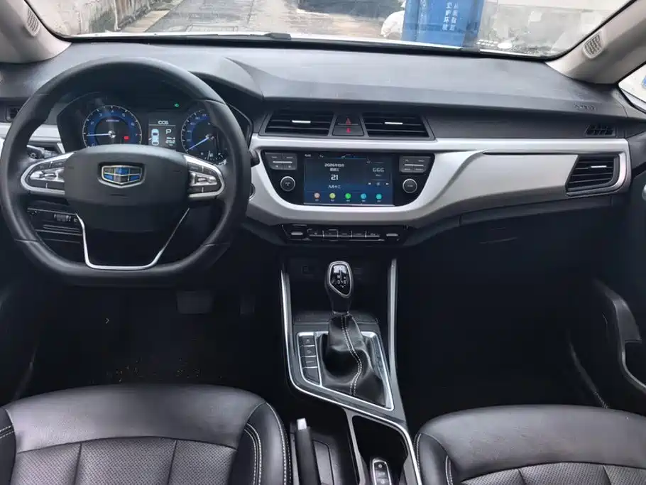 Geely Vision X3 — миниатюра 12