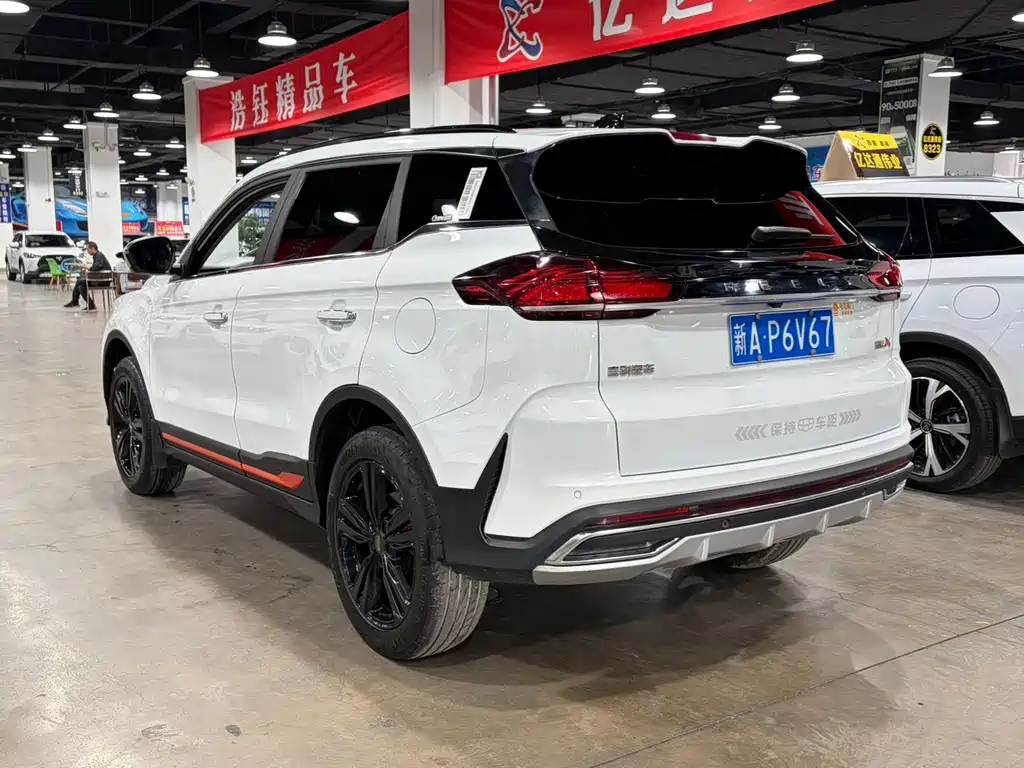 Geely Boyue — миниатюра 9