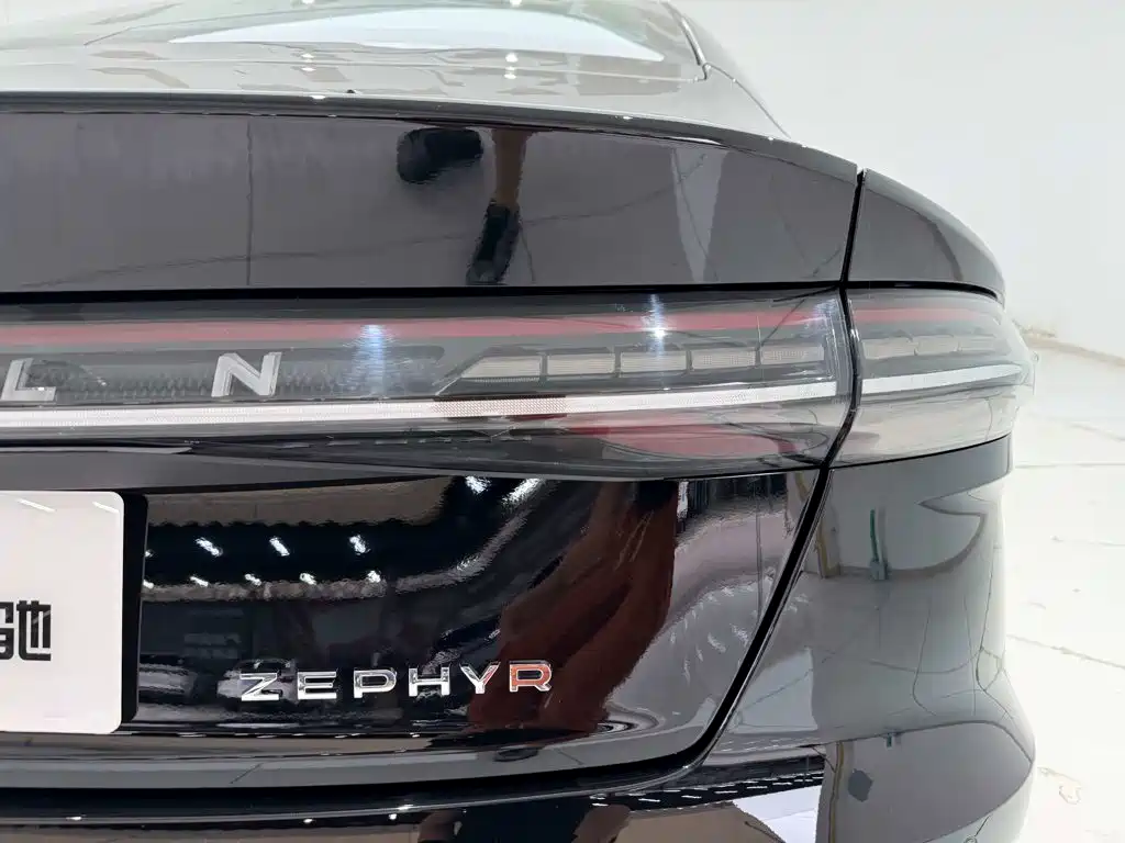 Lincoln Z — миниатюра 10