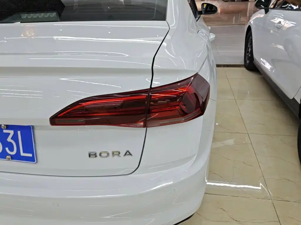Volkswagen Bora — миниатюра 8