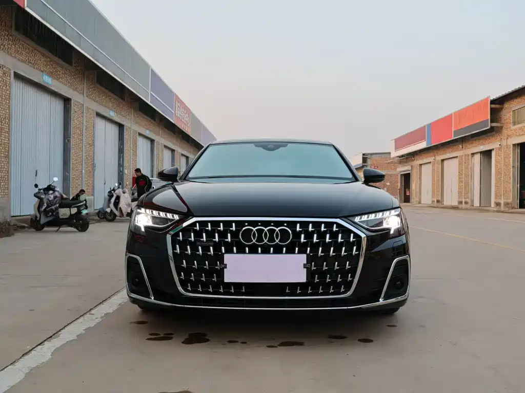 Audi A8 — миниатюра 2