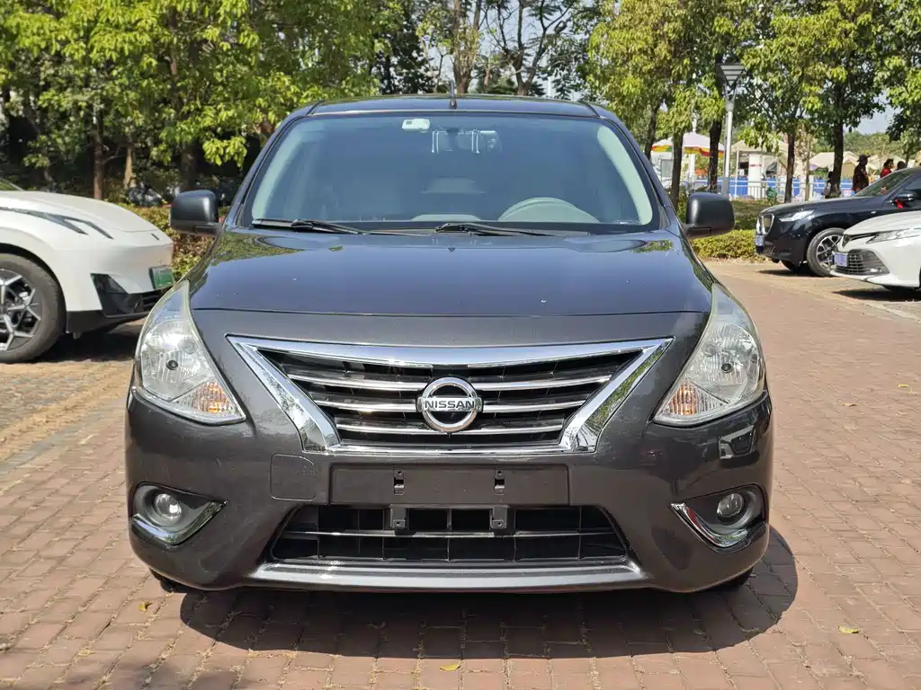 Nissan Sunny — миниатюра 3