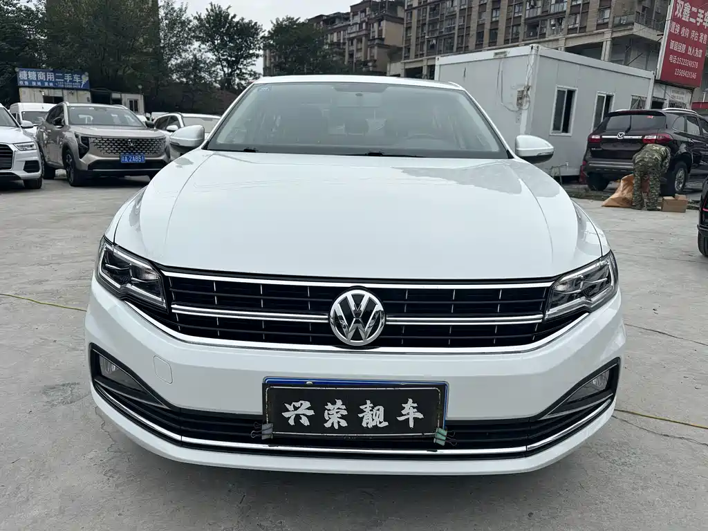 Volkswagen Bora — миниатюра 2