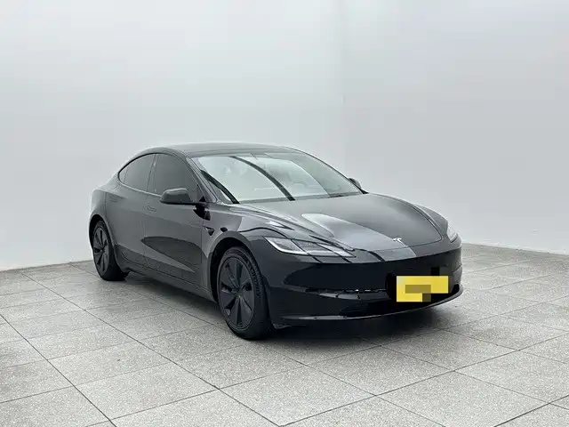 Tesla Model 3 — фотографии объявления, Фото 4