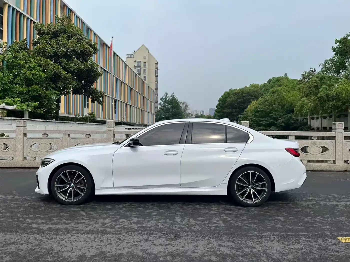 BMW 3 series 2023 Синий из Китая, фото 4