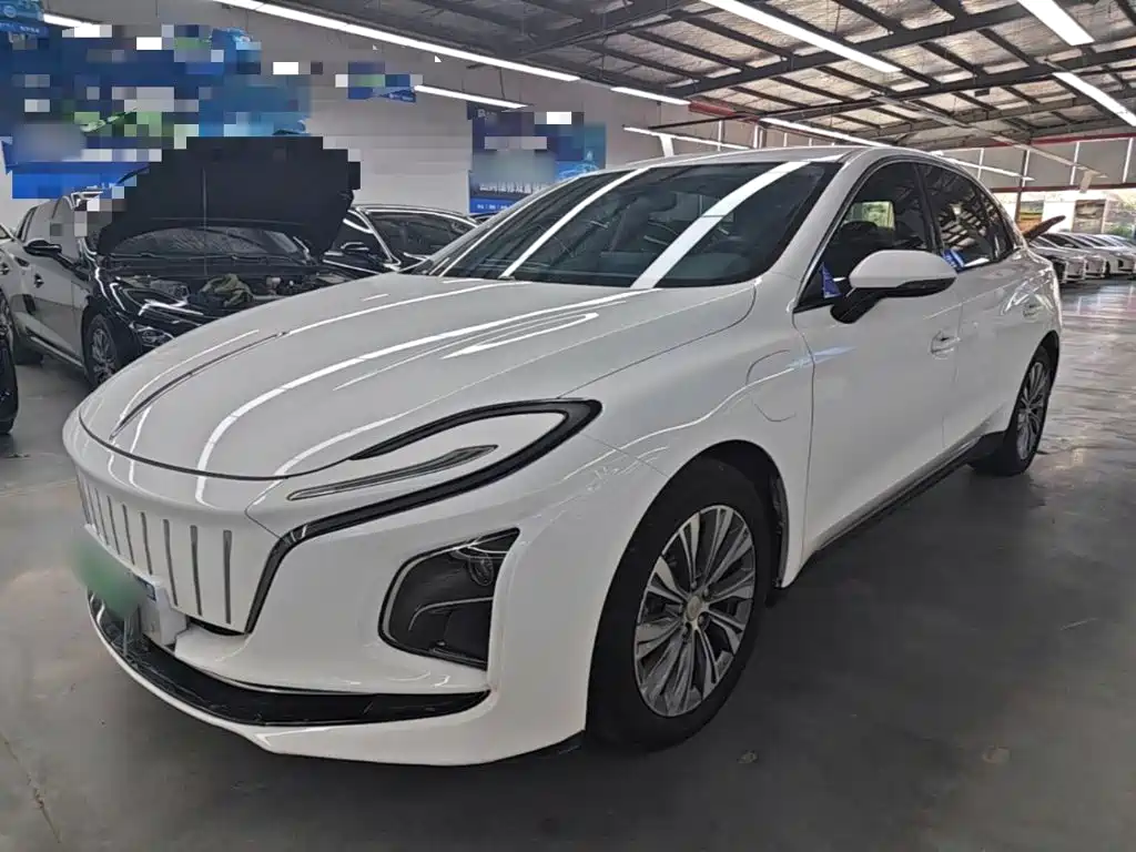 Hongqi Hongqi E-QM5 — миниатюра 2
