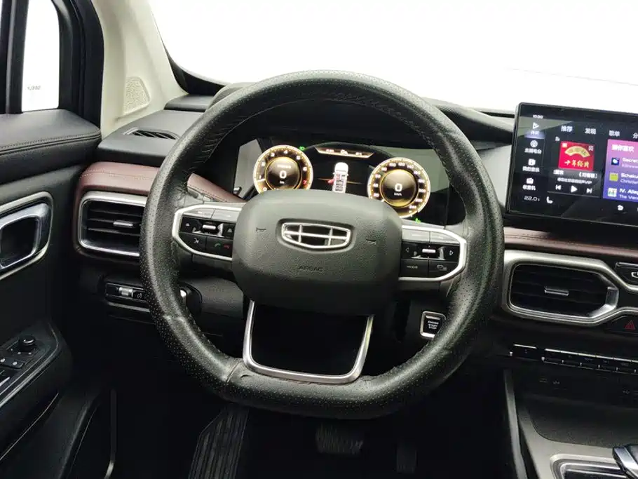 Geely Haoyue — миниатюра 15