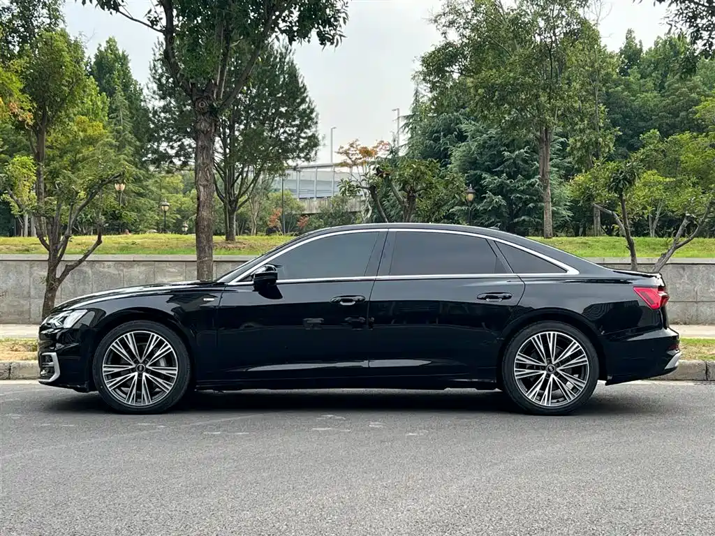 Audi A6L — миниатюра 3