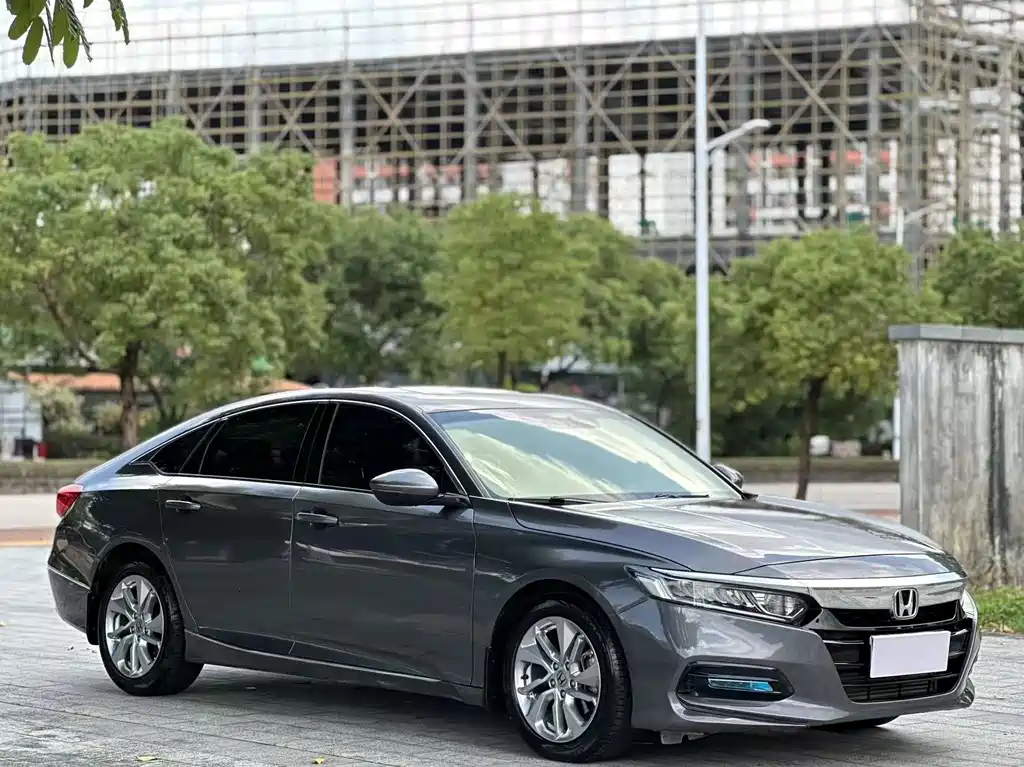 Honda Accord — миниатюра 3
