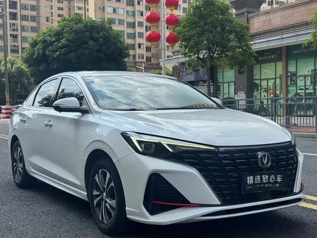 Changan Eado — миниатюра 3