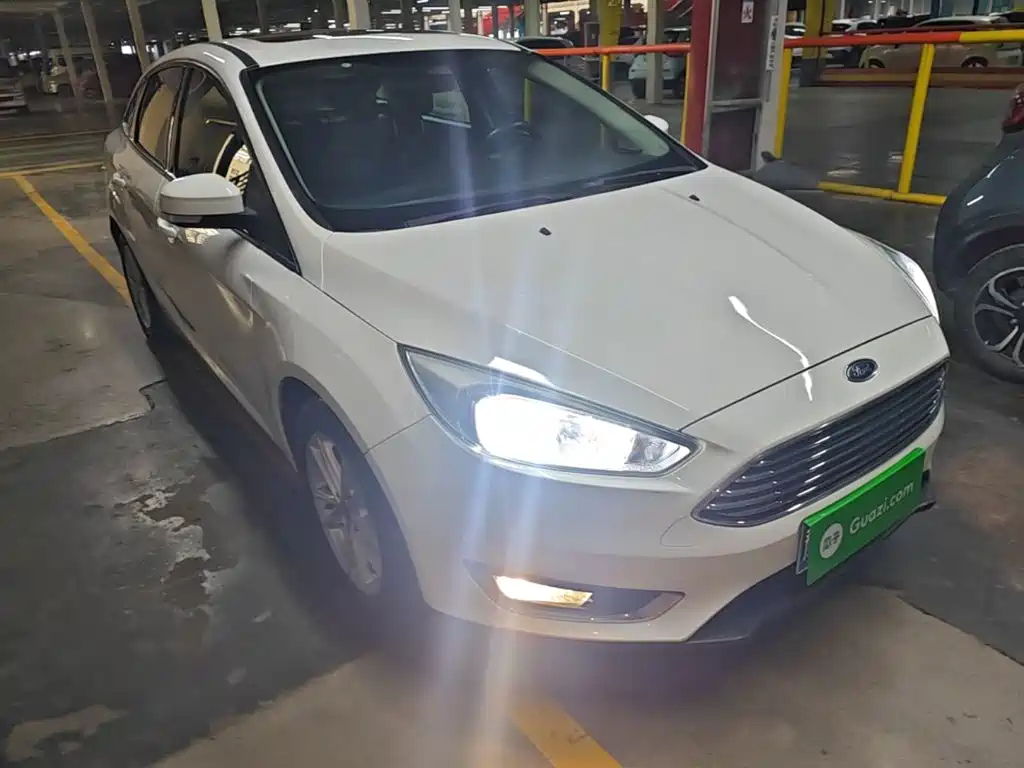 Ford Focus — миниатюра 4