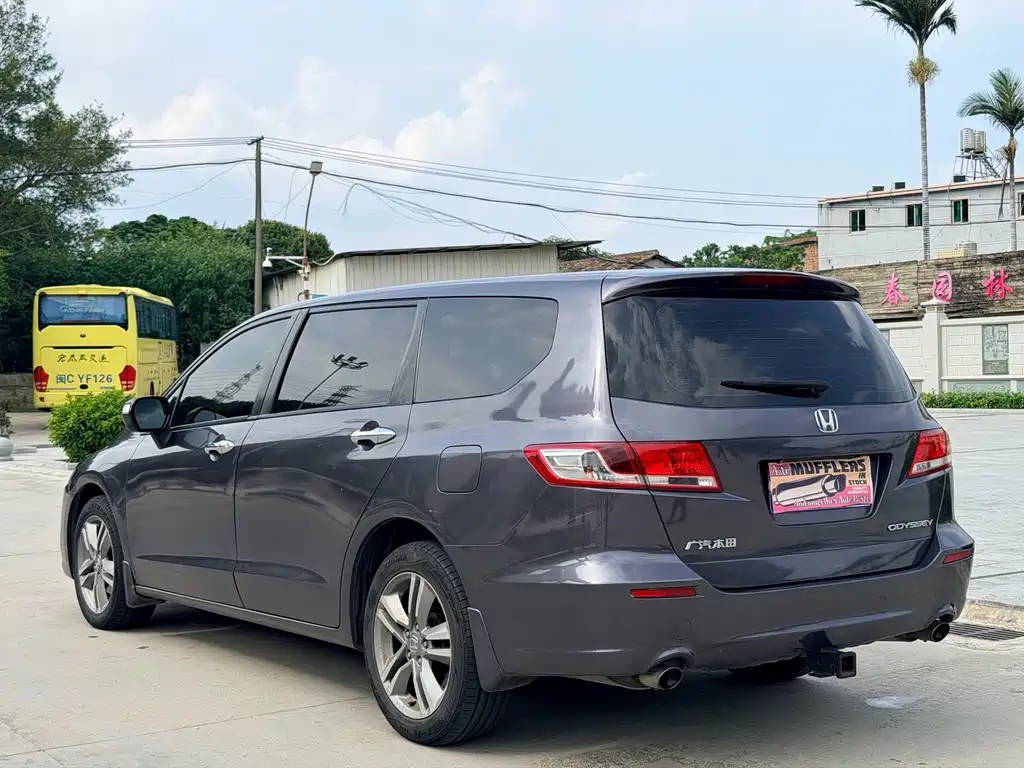 Honda Odyssey — миниатюра 4