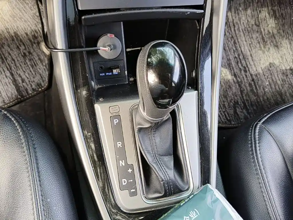Hyundai Elantra Langdong — миниатюра 14