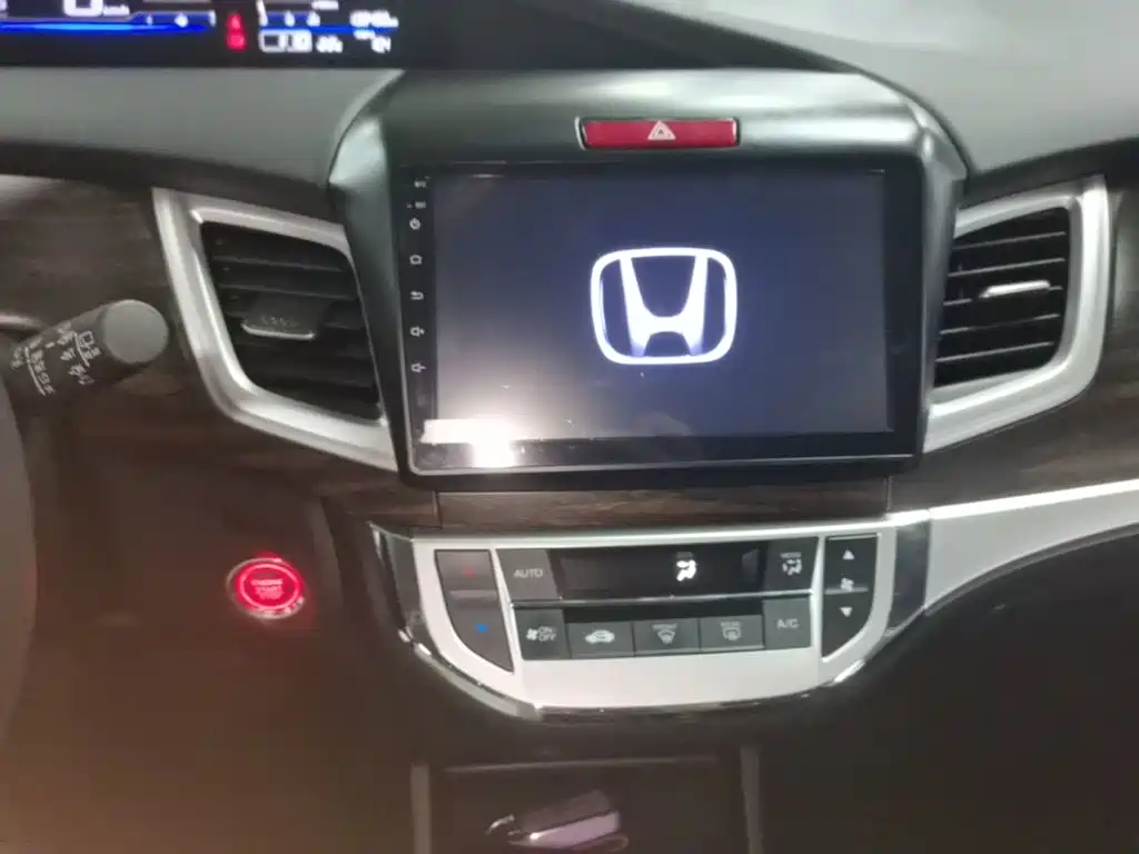 Honda Jade — миниатюра 13