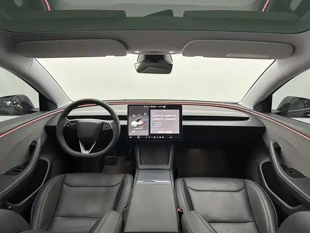 Tesla Model 3 — фотографии объявления, Фото 10