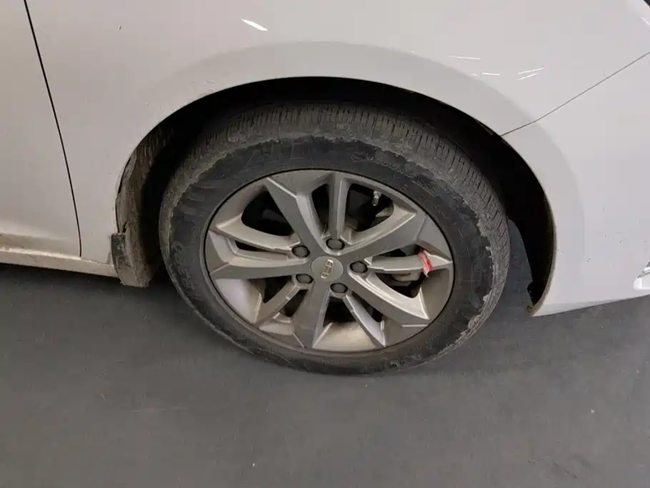 Geely Emgrand GL — миниатюра 6