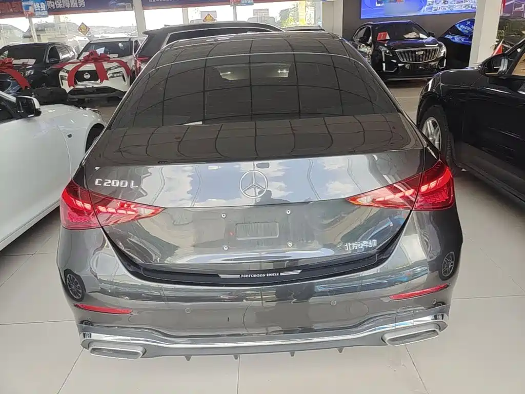 Mercedes-Benz C-Class — миниатюра 6