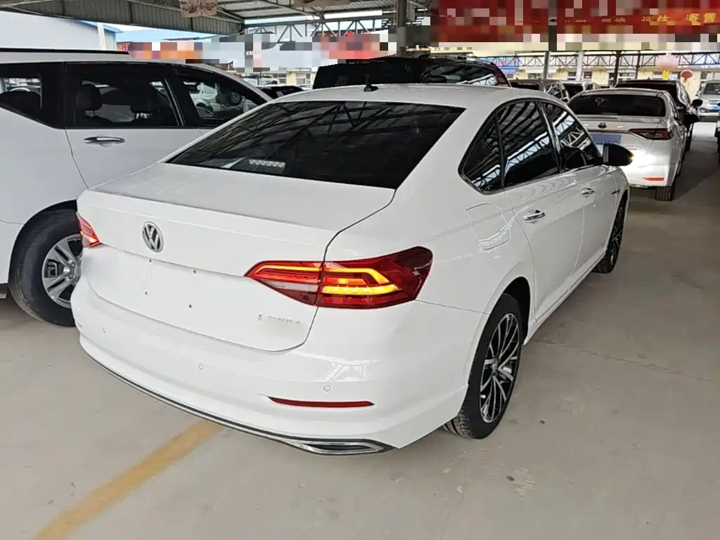 Volkswagen Lavida — миниатюра 7