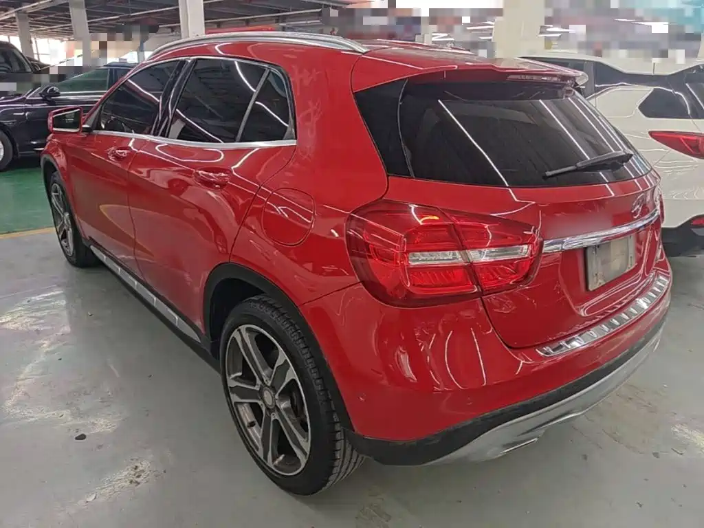 Mercedes-Benz GLA — миниатюра 5