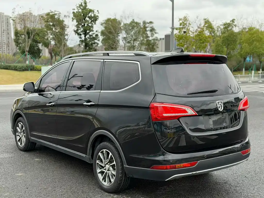 BAOJUN 730
