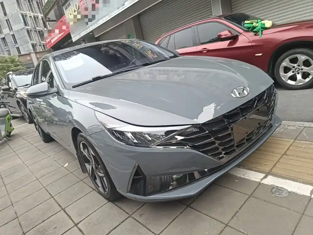 Hyundai Elantra — миниатюра 4