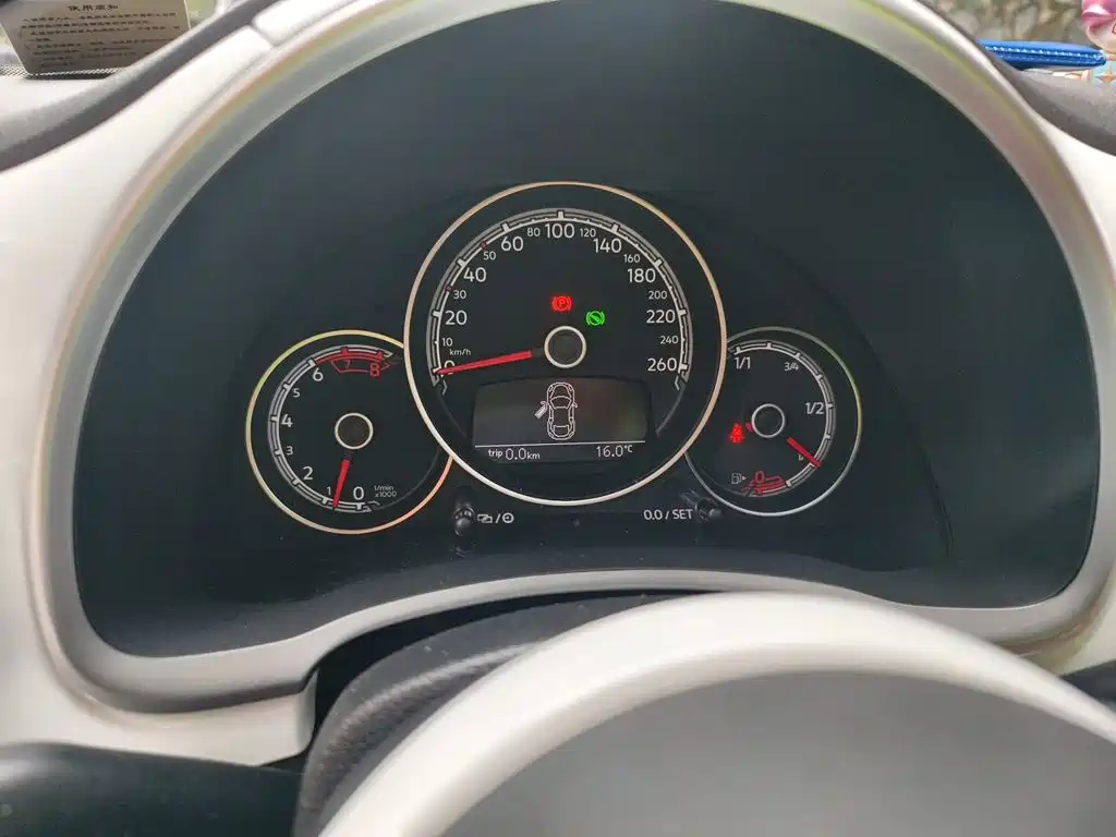 Volkswagen Beetle — миниатюра 7