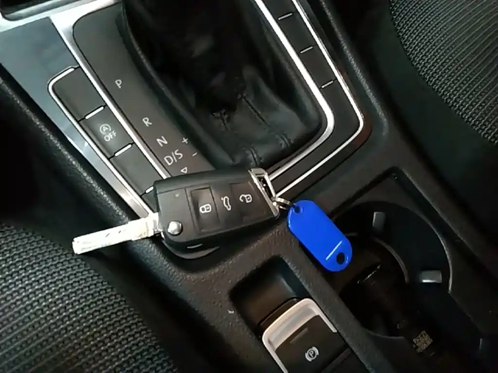 Volkswagen Golf — миниатюра 9