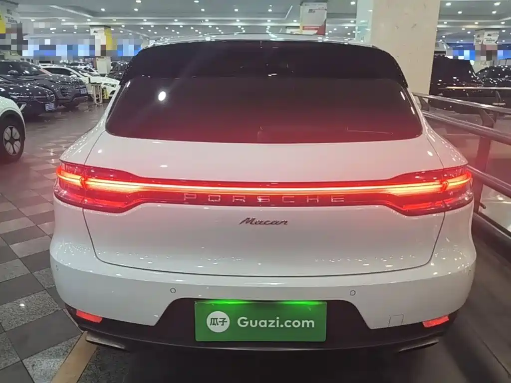 Porsche Macan — миниатюра 6