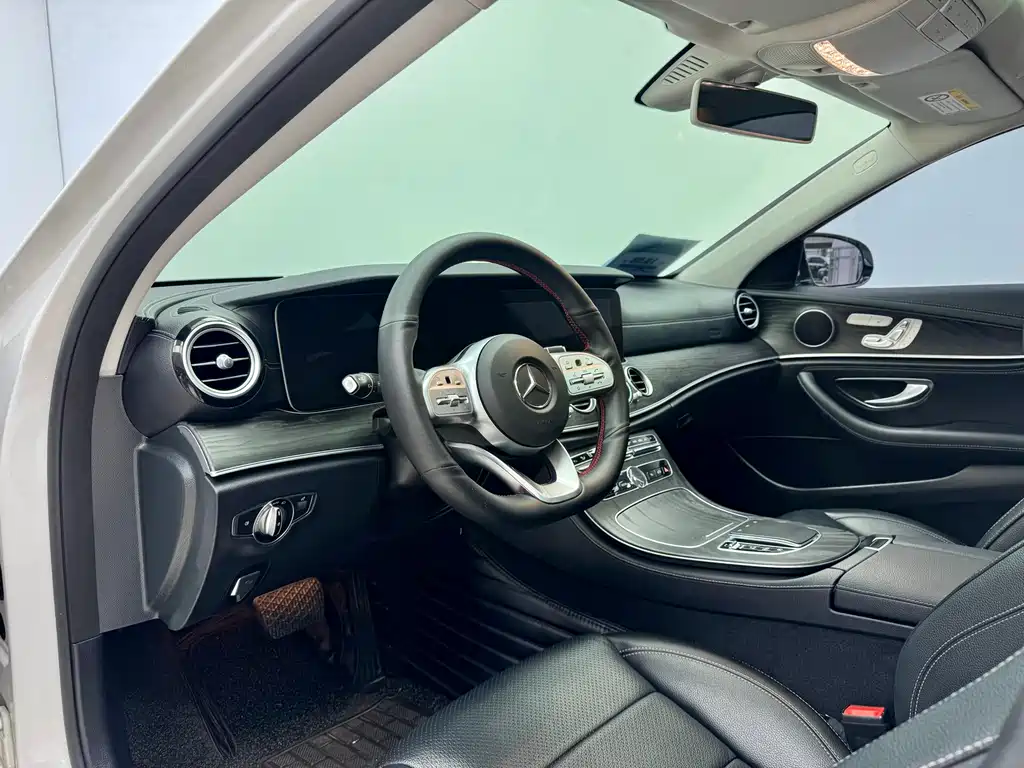 Mercedes-Benz E-Class E 2020 E 300 L Sport Fashion
