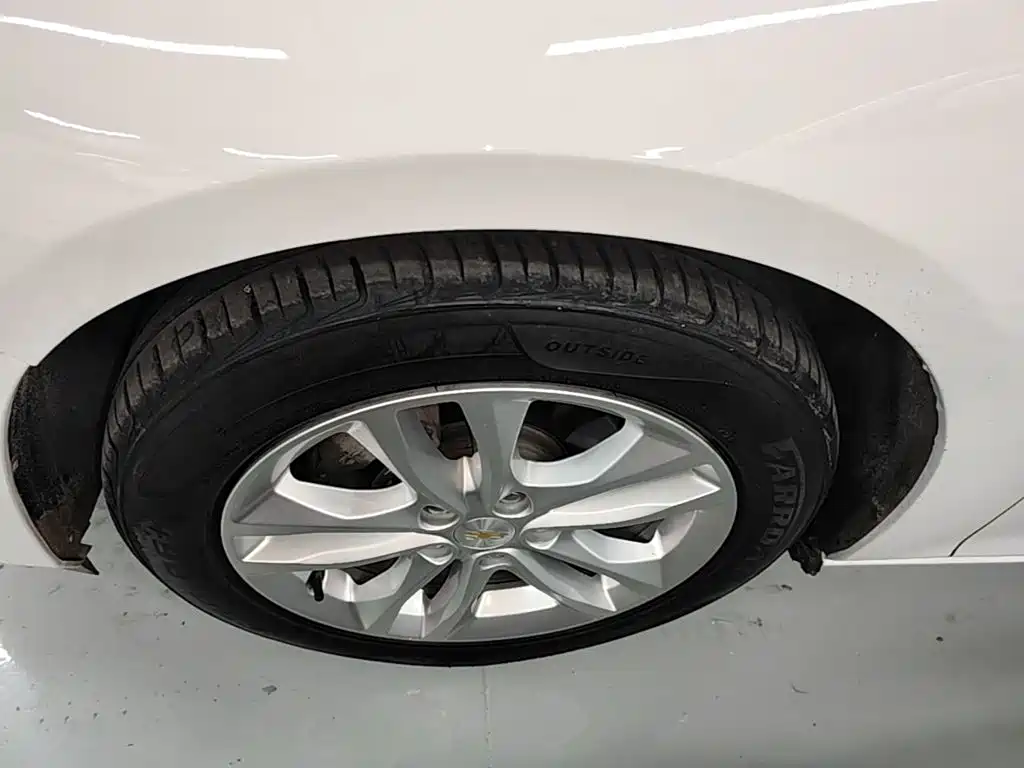 Chevrolet Malibu XL — миниатюра 23