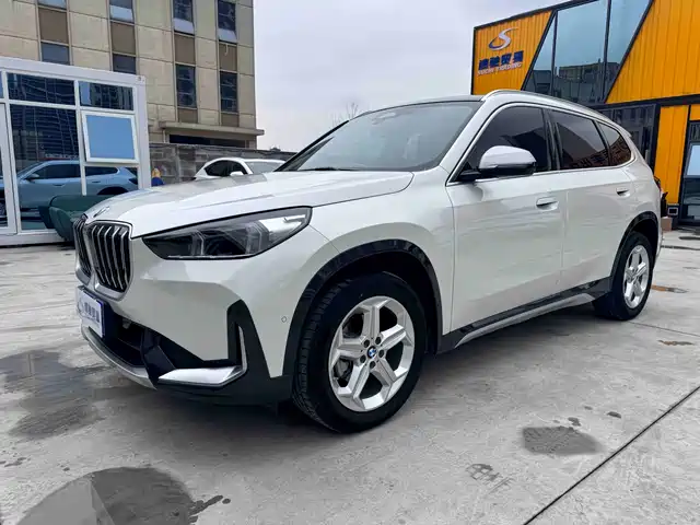 BMW X1 2023